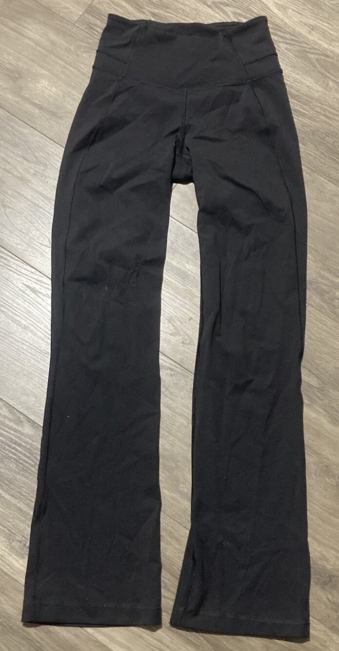 Lululemon Fast and Free High-Rise 30” inseam Slightly Flared Pants Womens Size 4